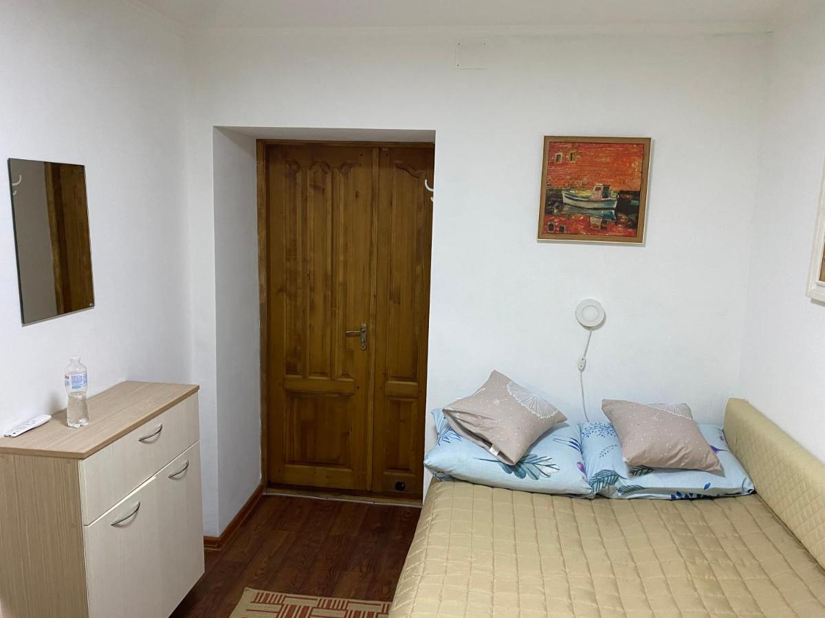Artotrada Mini-Hotel オデッサ エクステリア 写真